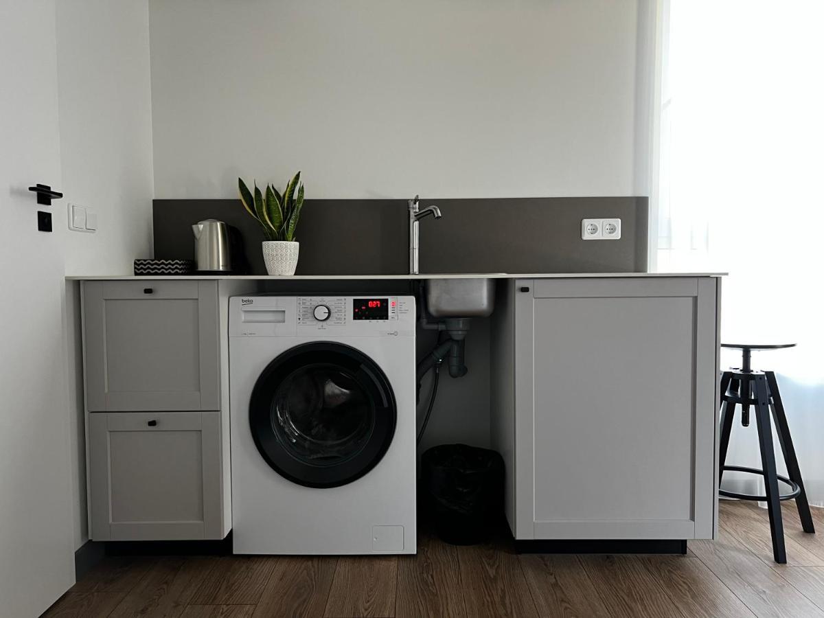 Tilzes Studio Apartaments, Self Check-In, Free Parking, Comfort ไคลเพดา ภายนอก รูปภาพ