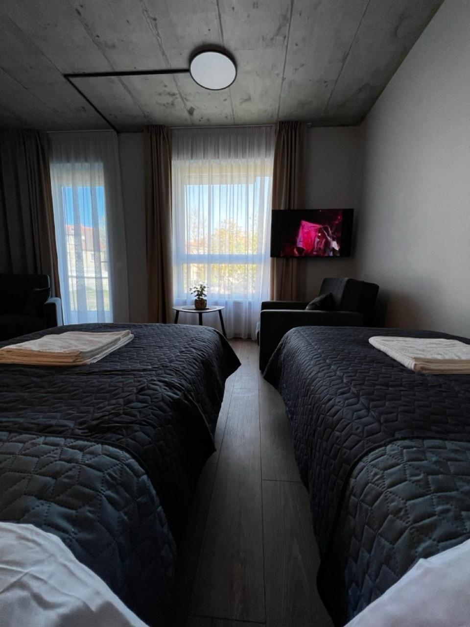 Tilzes Studio Apartaments, Self Check-In, Free Parking, Comfort ไคลเพดา ภายนอก รูปภาพ